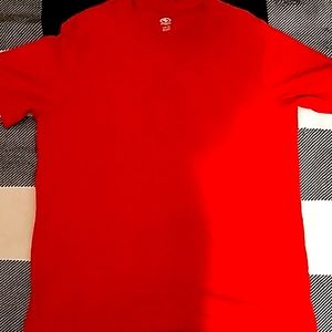 Basic red t-shirt.